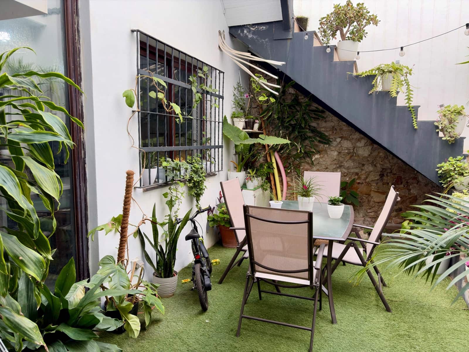 3 bedroom Townhouse for sale in La Linea de la Concepcion - € 675,000 (Ref: 9860127)