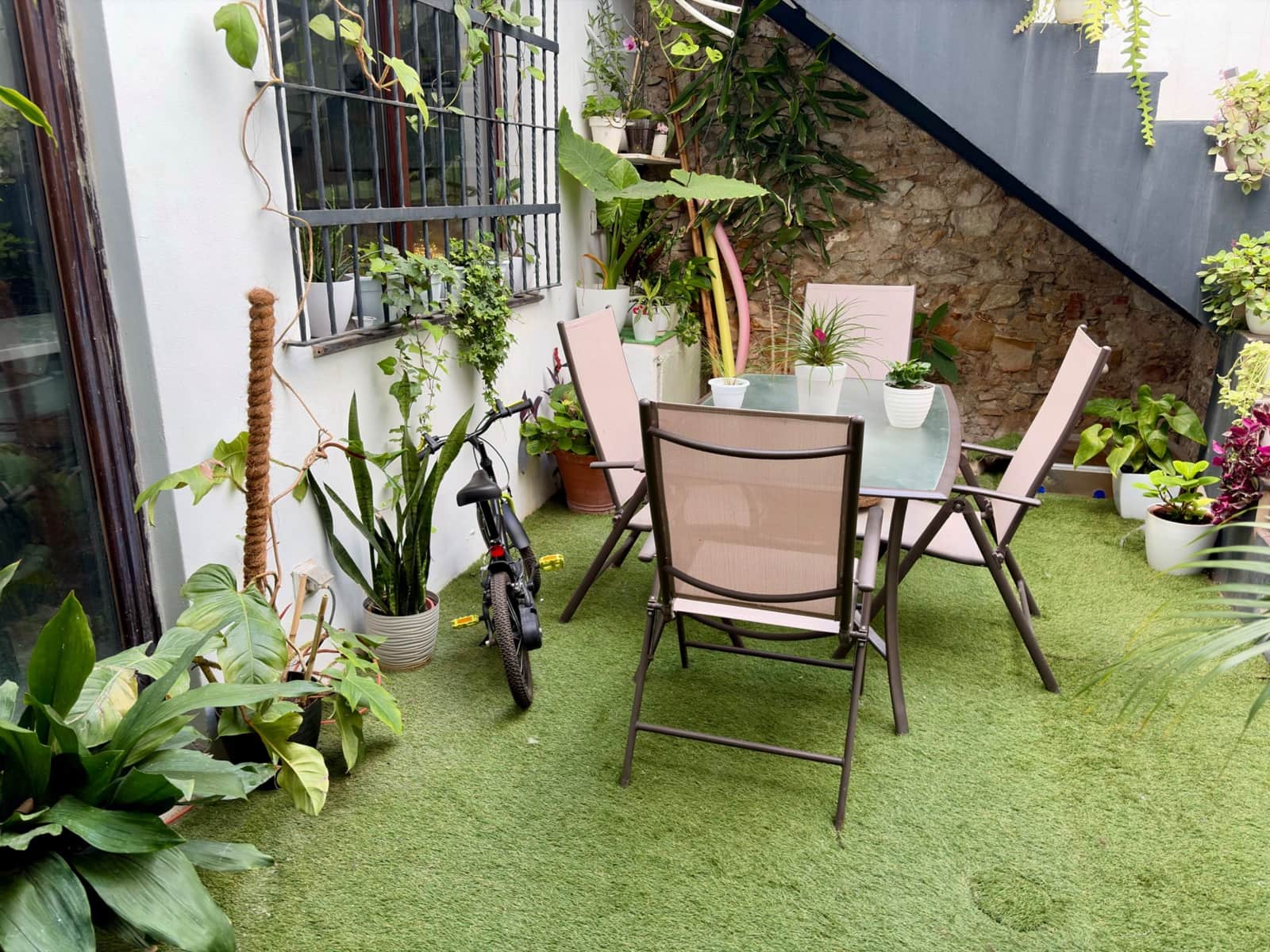 3 bedroom Townhouse for sale in La Linea de la Concepcion - € 675,000 (Ref: 9860127)
