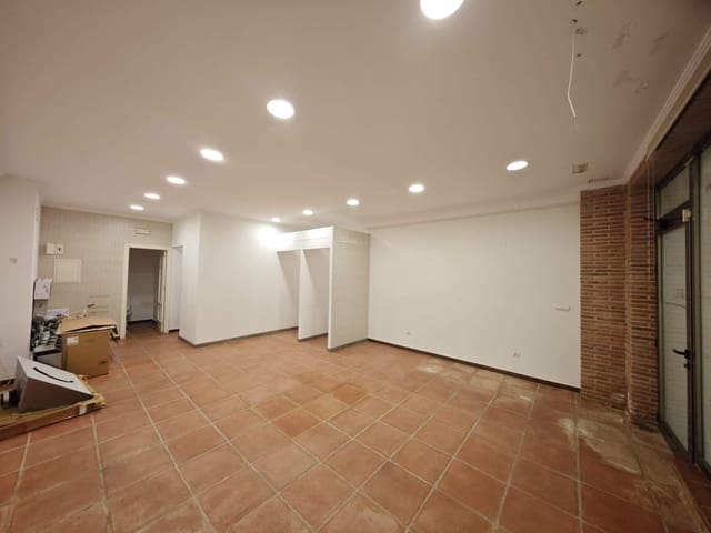 Erhverv til salg i San Luis de Sabinillas, Manilva - € 207.000 (Ref: 9867041)