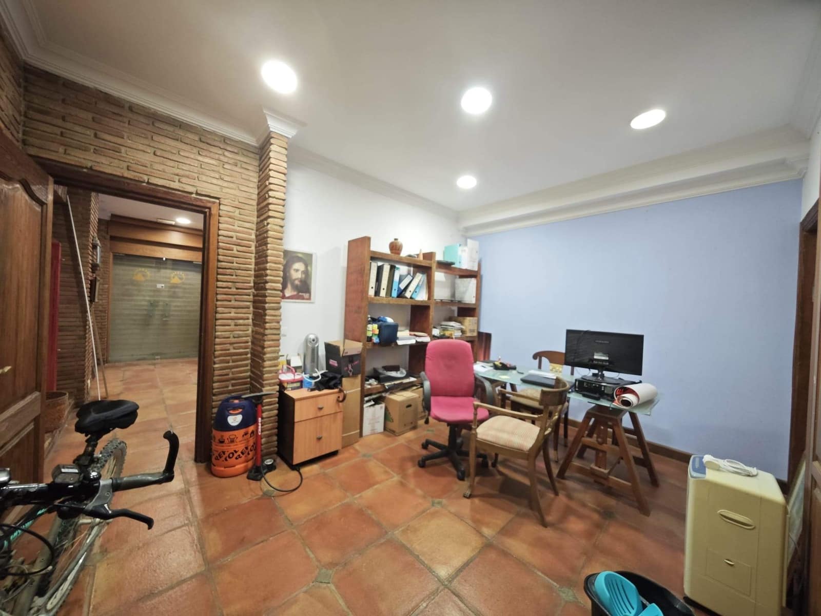 Erhverv til salg i San Luis de Sabinillas - € 207.000 (Ref: 9867041)