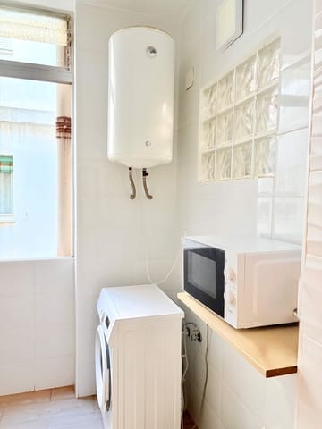4 sypialnia Mieszkanie na sprzedaż w La Línea de la Concepción - 155 000 € (Ref: 9867042)