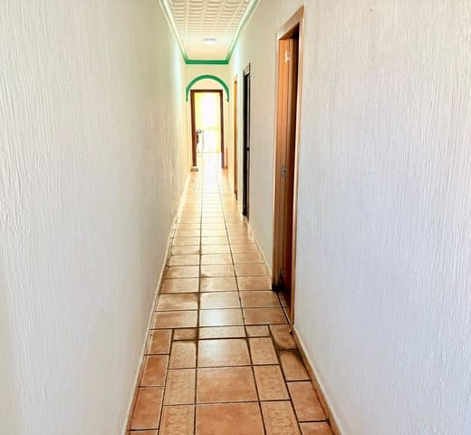 4 sypialnia Mieszkanie na sprzedaż w La Línea de la Concepción - 155 000 € (Ref: 9867042)