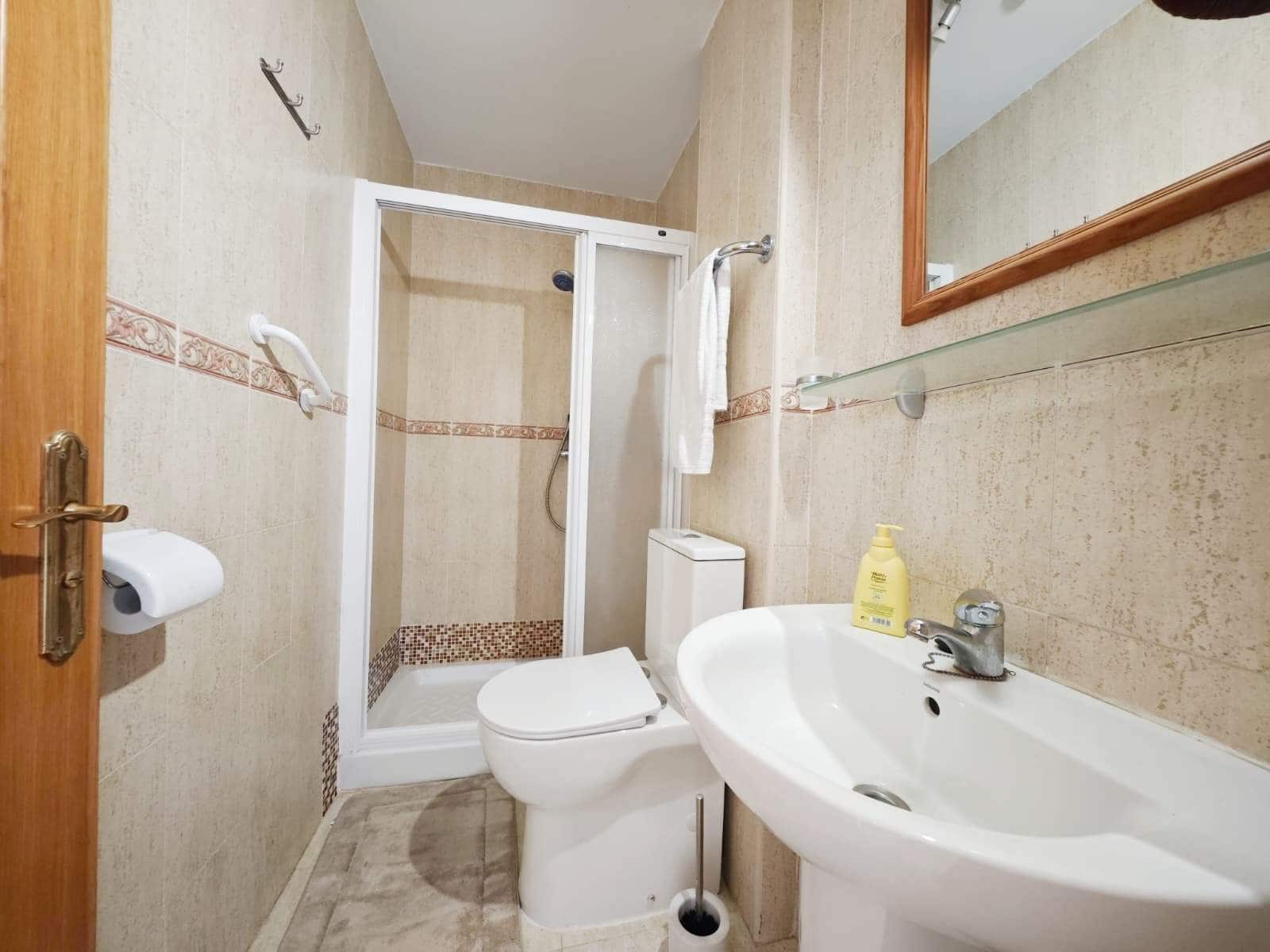 3 bedroom Terraced Villa for sale in La Linea de la Concepcion with garage - € 360,000 (Ref: 9867043)