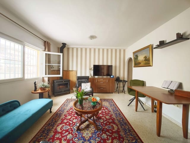 3 soverom Rekkehus til salgs i La Línea de la Concepción med garasje - € 360 000 (Ref: 9867043)