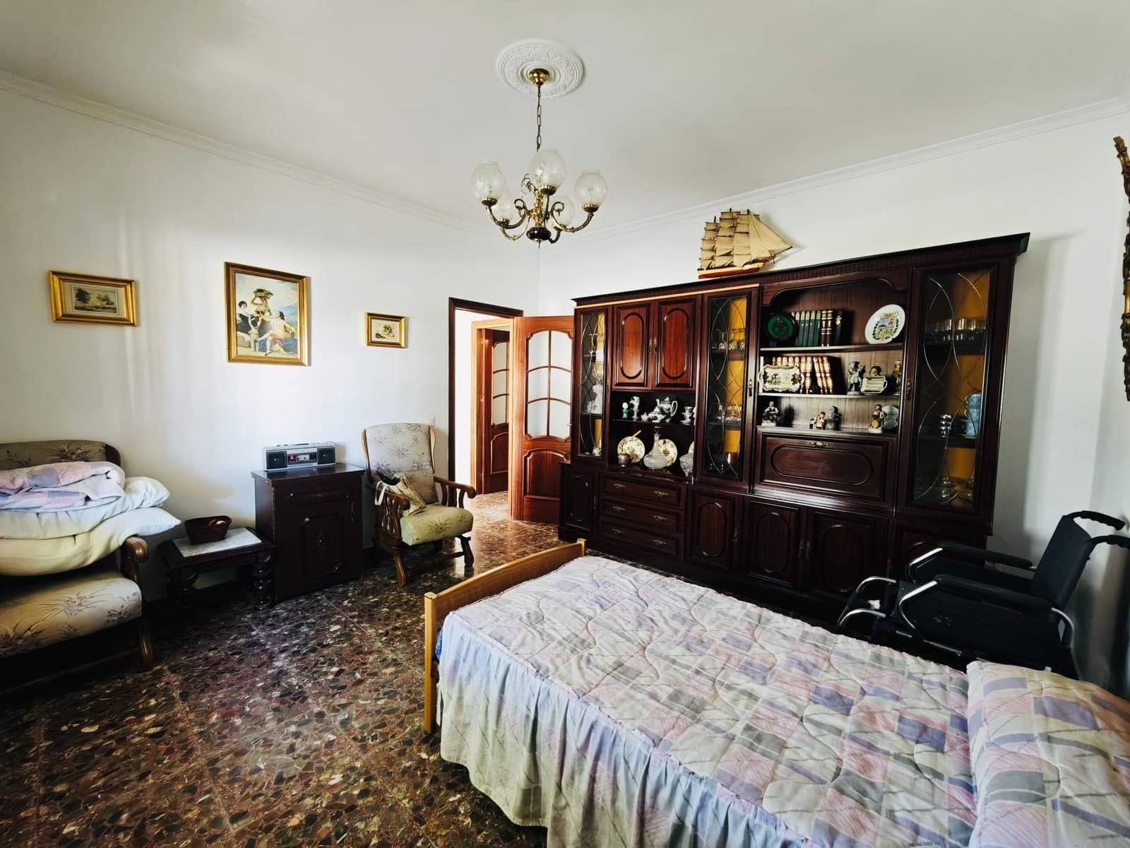 9 soverom Hus til salgs i San Pablo de Buceite - € 200 000 (Ref: 9868623)
