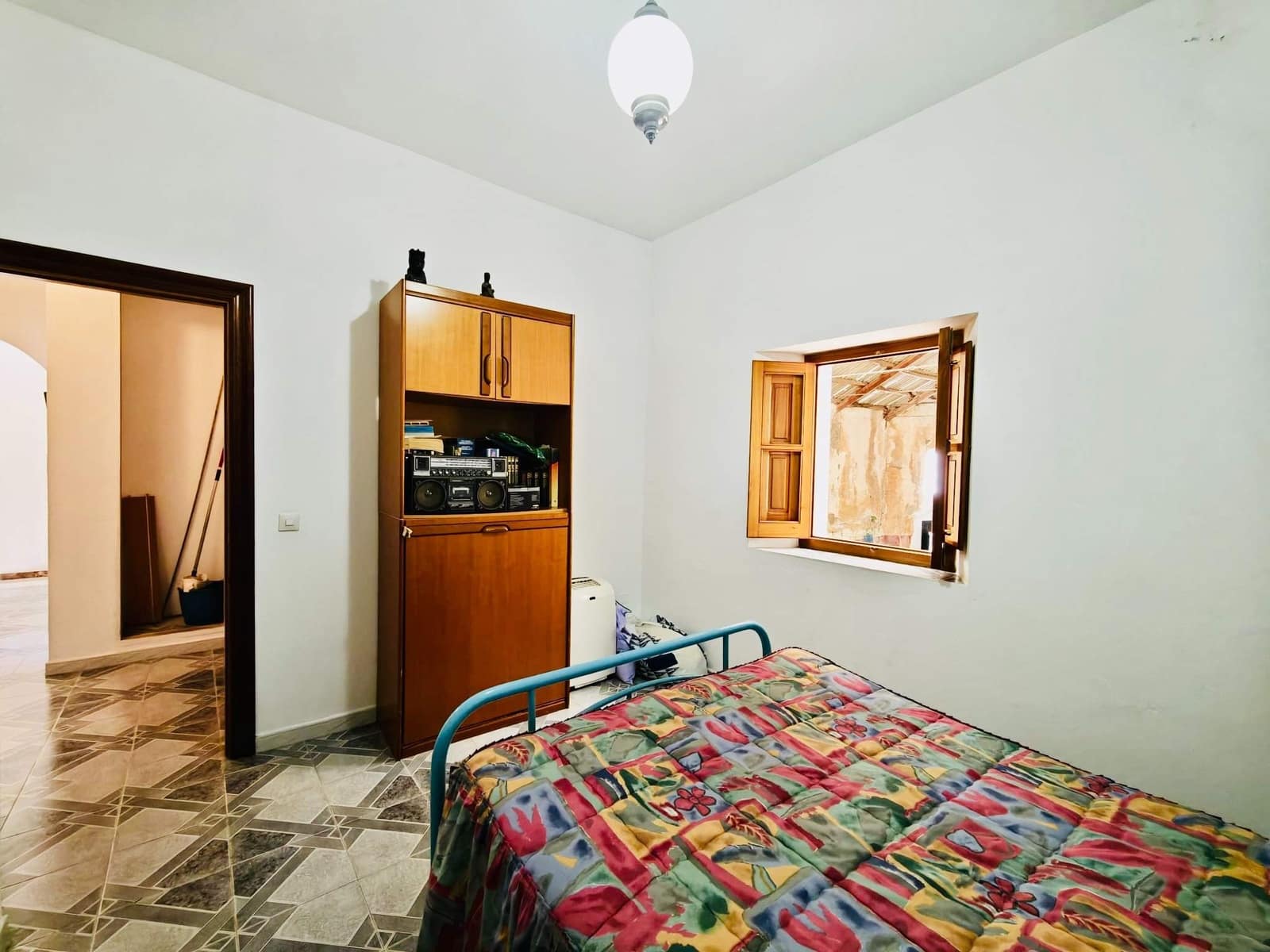 9 soverom Hus til salgs i San Pablo de Buceite - € 200 000 (Ref: 9868623)