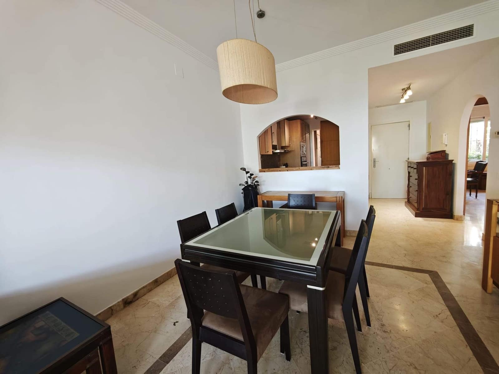 2 bedroom Apartment for sale in La Alcaidesa with pool garage - € 340,000 (Ref: 9873530)