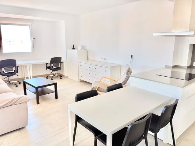 4 slaapkamer Penthouse te koop in La Línea de la Concepción - € 375.000 (Ref: 9876469)