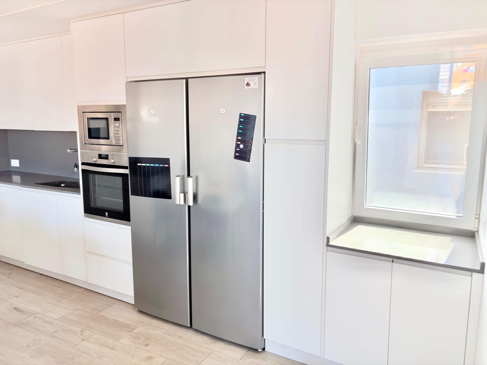4 slaapkamer Penthouse te koop in La Linea de la Concepcion - € 375.000 (Ref: 9876469)