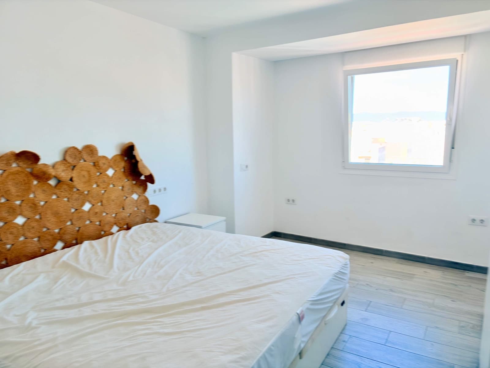 4 slaapkamer Penthouse te koop in La Linea de la Concepcion - € 375.000 (Ref: 9876469)