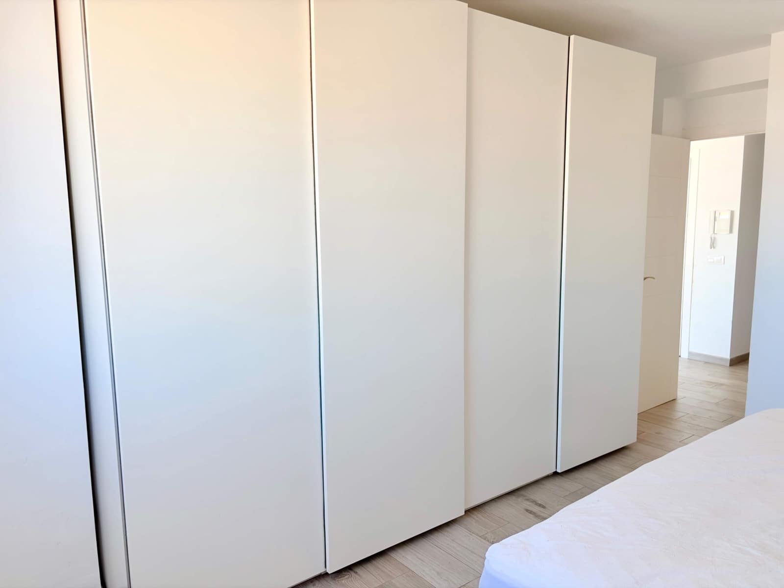 4 slaapkamer Penthouse te koop in La Linea de la Concepcion - € 375.000 (Ref: 9876469)
