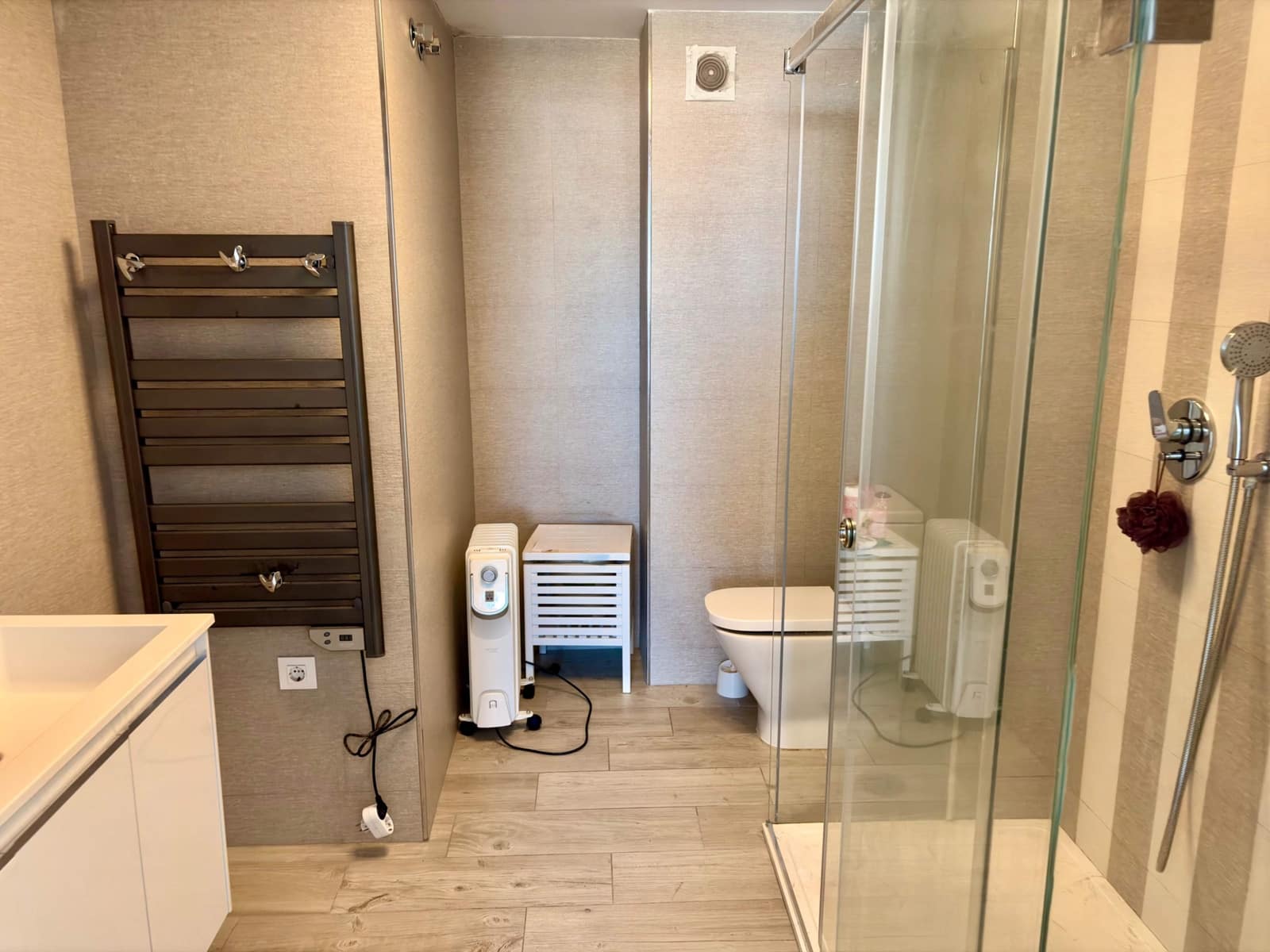 4 slaapkamer Penthouse te koop in La Linea de la Concepcion - € 375.000 (Ref: 9876469)
