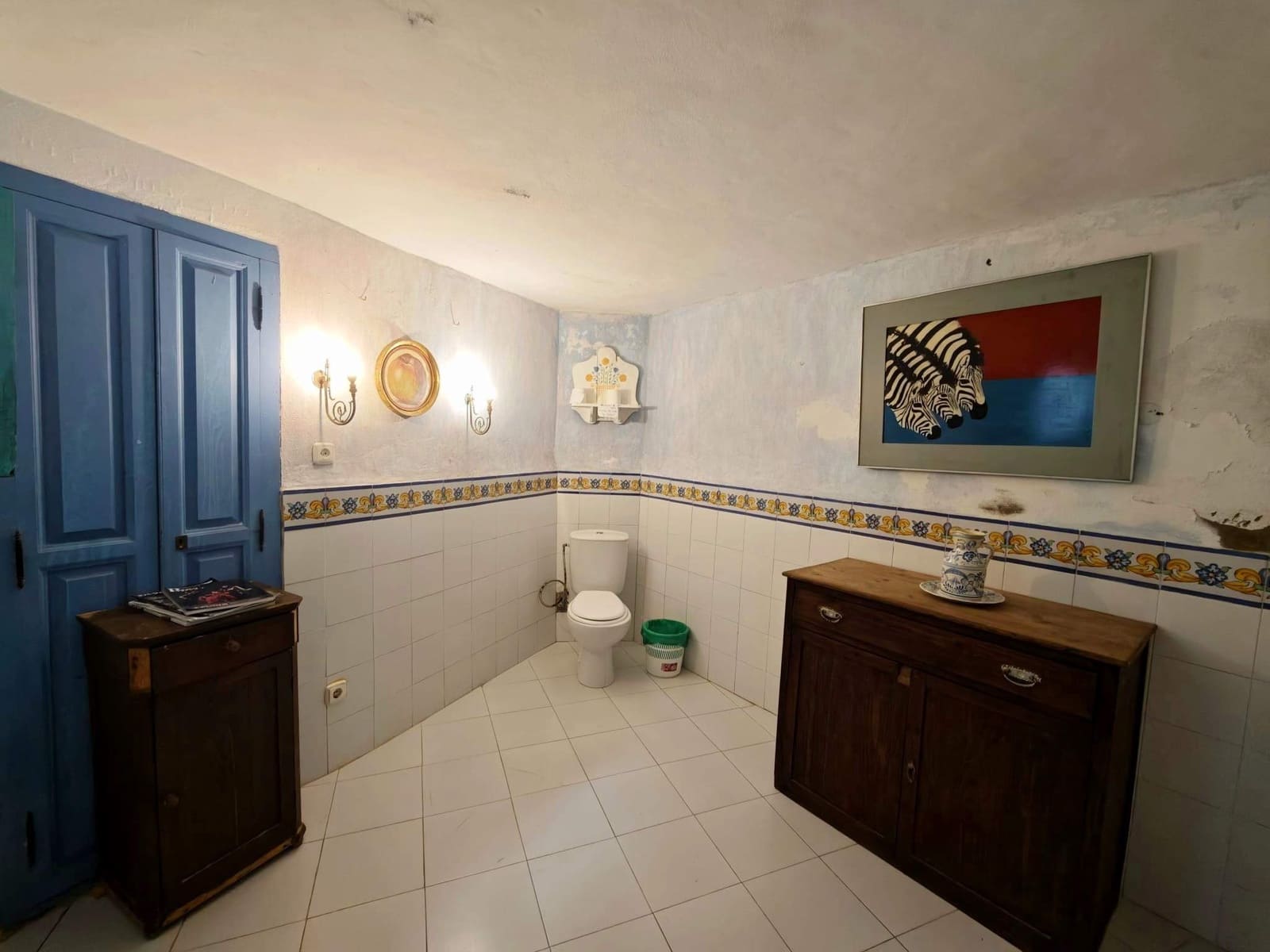 6 bedroom Commercial for sale in Castellar de la Frontera - € 800,000 (Ref: 9876470)