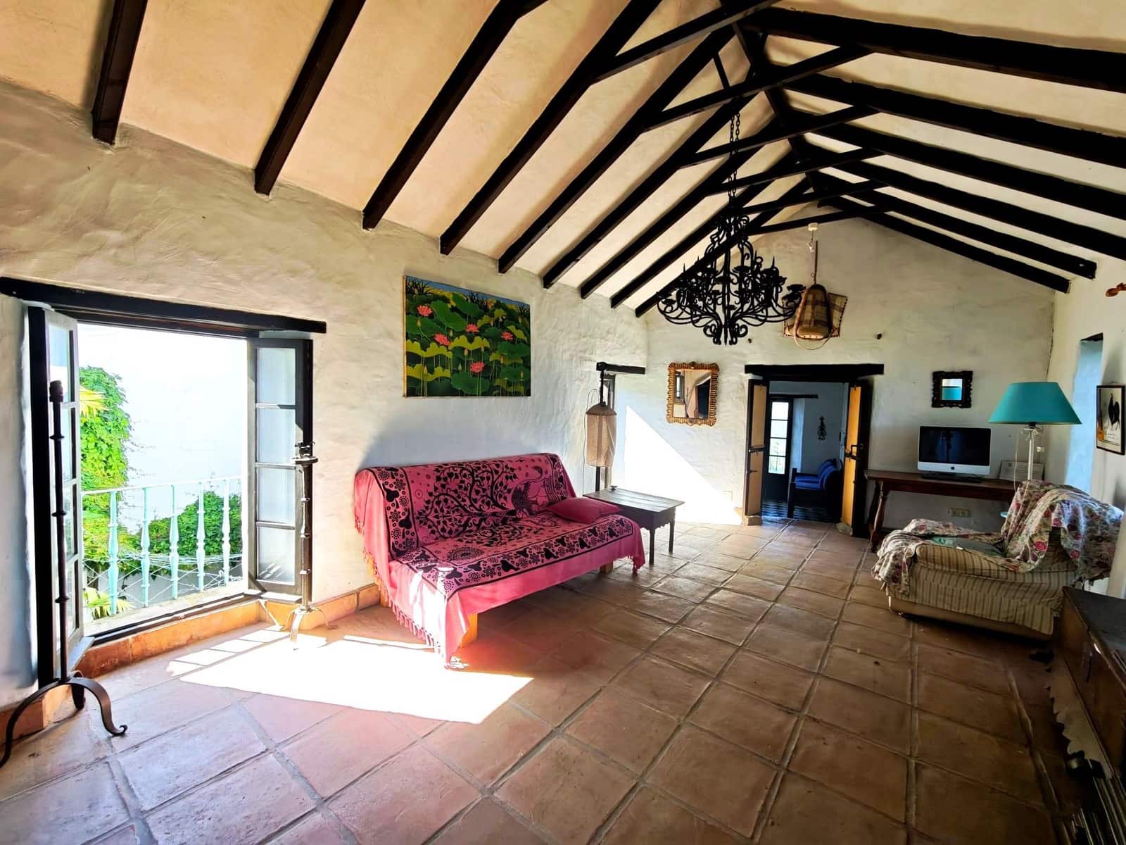 6 bedroom Commercial for sale in Castellar de la Frontera - € 800,000 (Ref: 9876470)