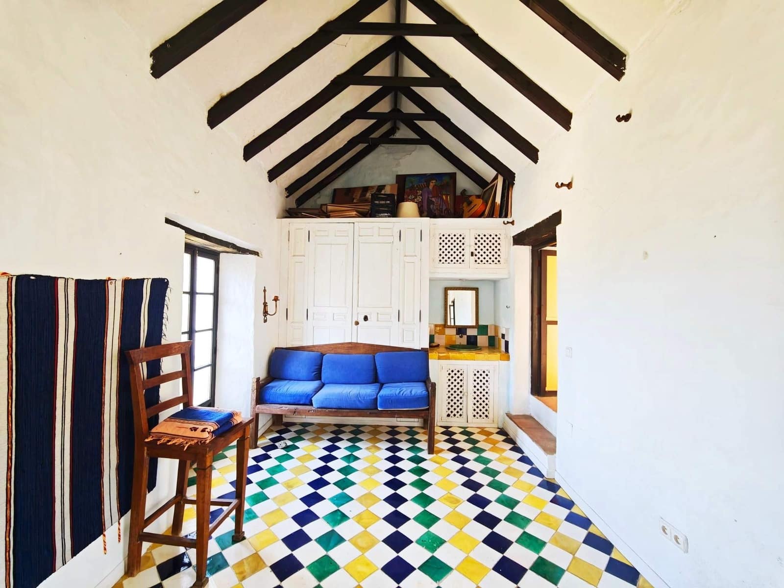 6 bedroom Commercial for sale in Castellar de la Frontera - € 800,000 (Ref: 9876470)