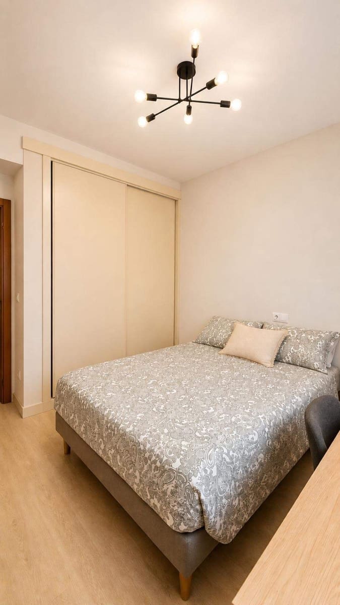 3 bedroom Apartment for sale in Estepona with pool garage - € 395,000 (Ref: 9879560)