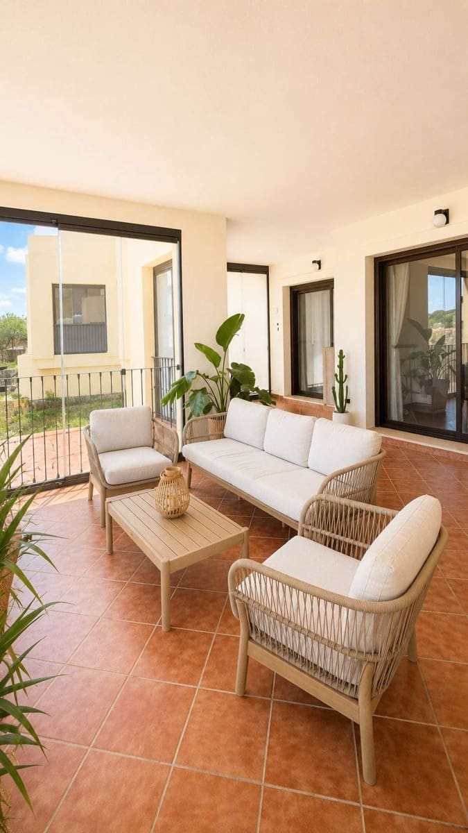 3 bedroom Apartment for sale in Estepona with pool garage - € 395,000 (Ref: 9879560)
