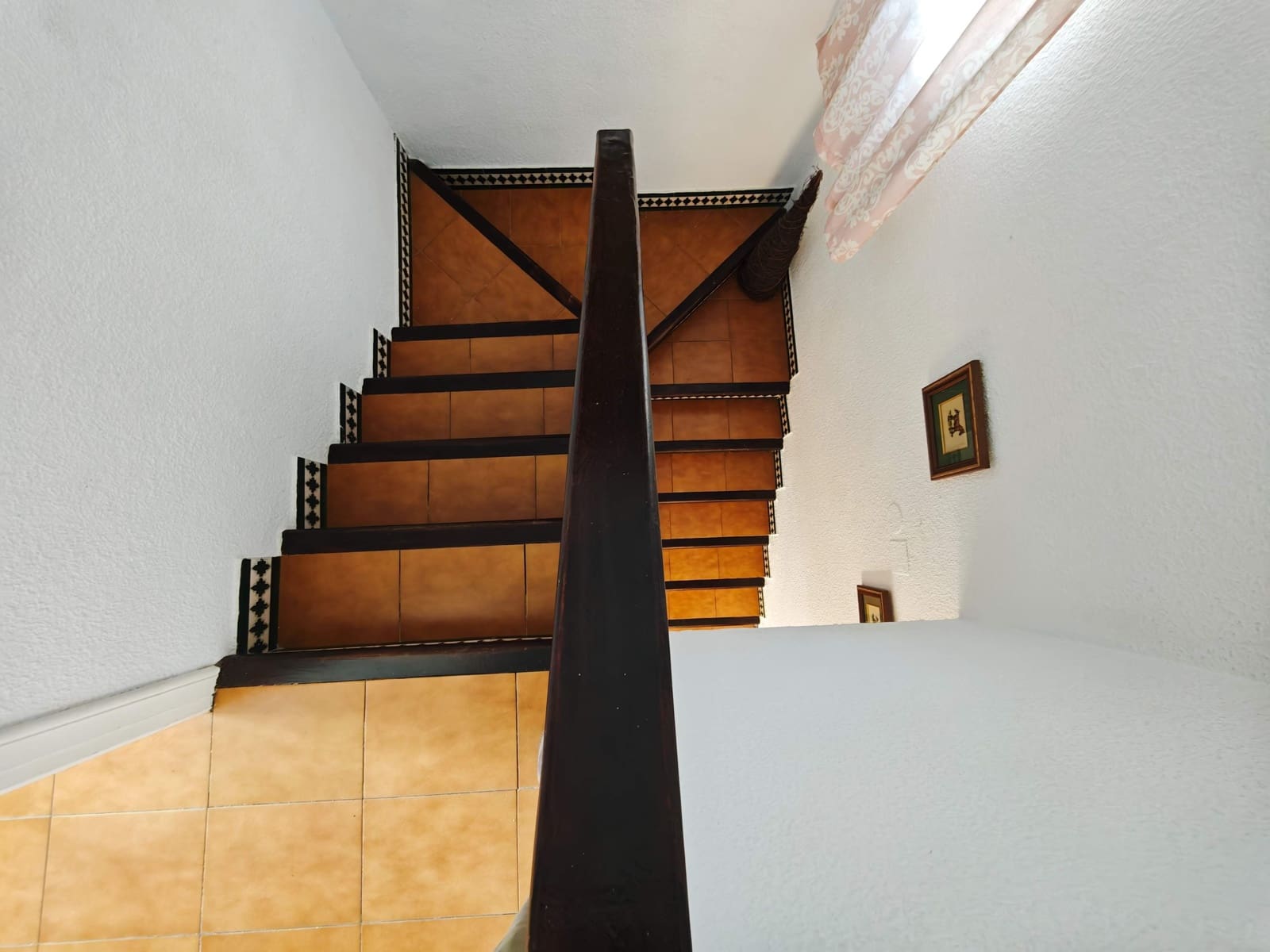 4 bedroom Terraced Villa for sale in Los Barrios with pool - € 190,000 (Ref: 9884835)