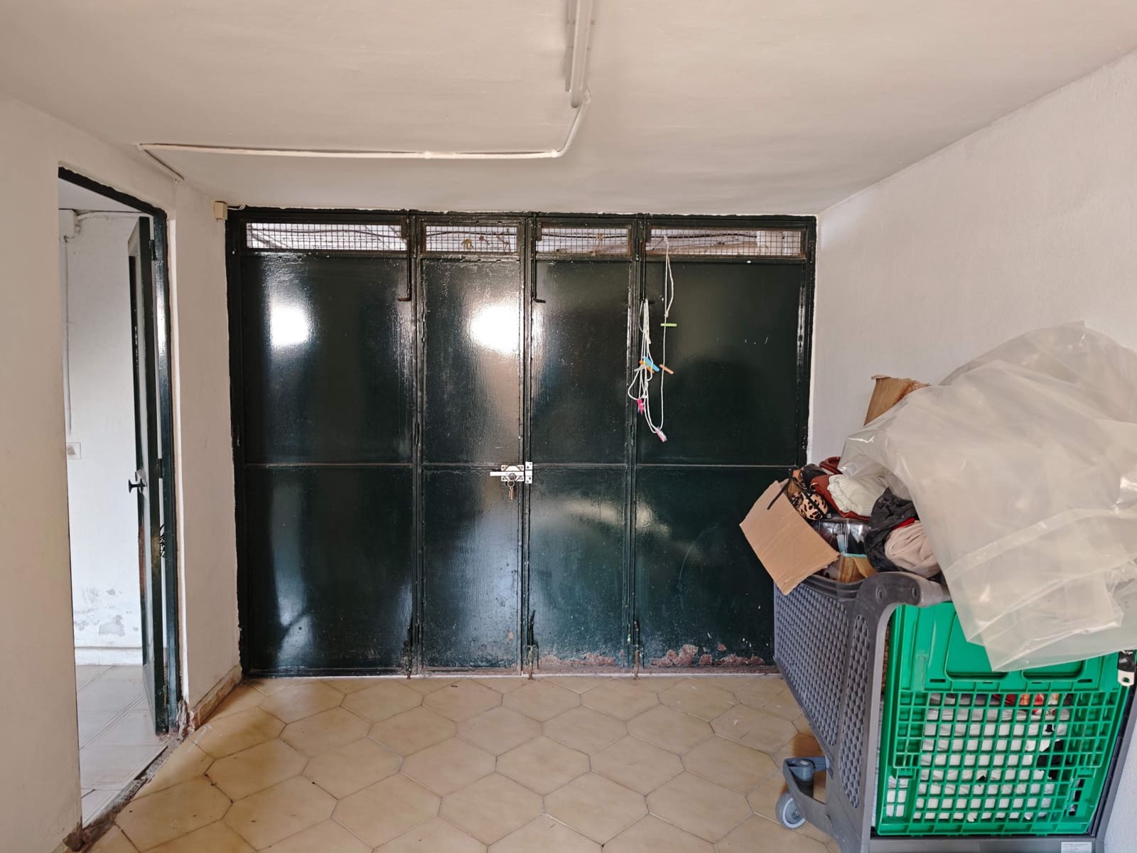 4 bedroom Terraced Villa for sale in Los Barrios with pool - € 190,000 (Ref: 9884835)