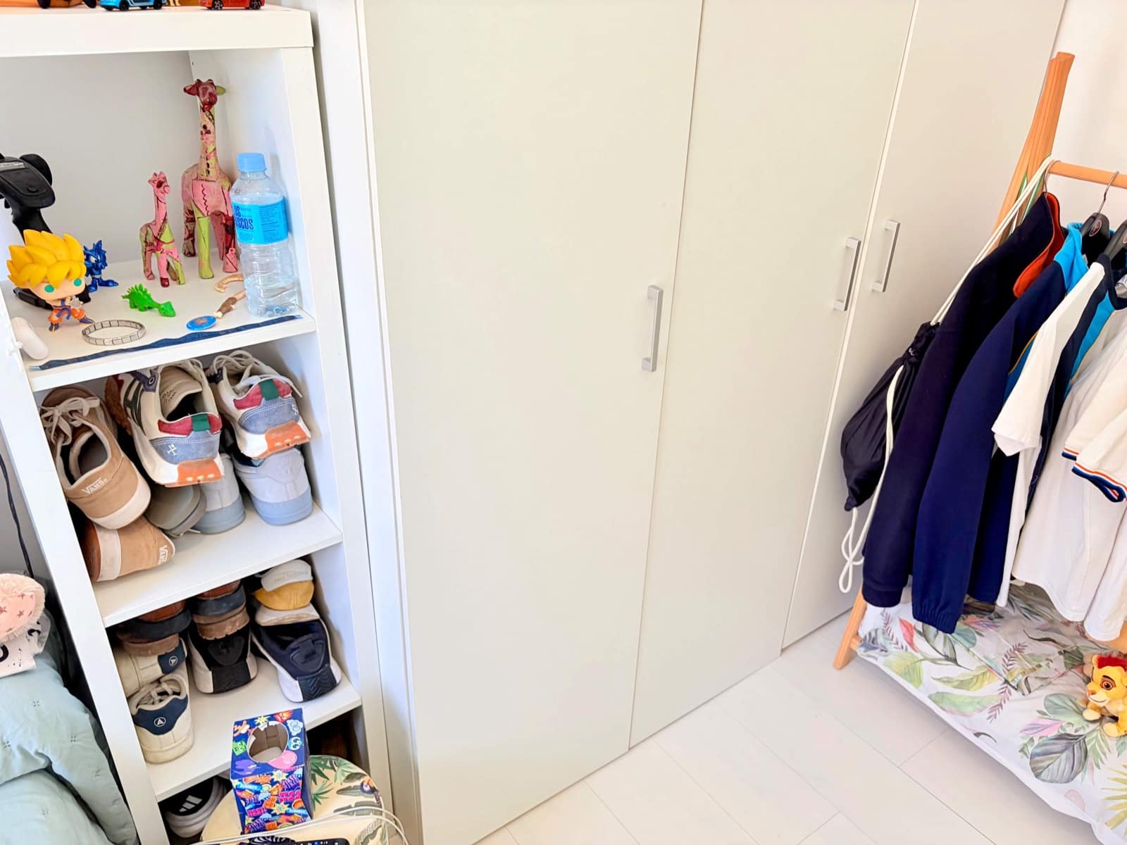 3 soveværelse Byhus til salg i La Linea de la Concepcion med garage - € 570.000 (Ref: 9892400)