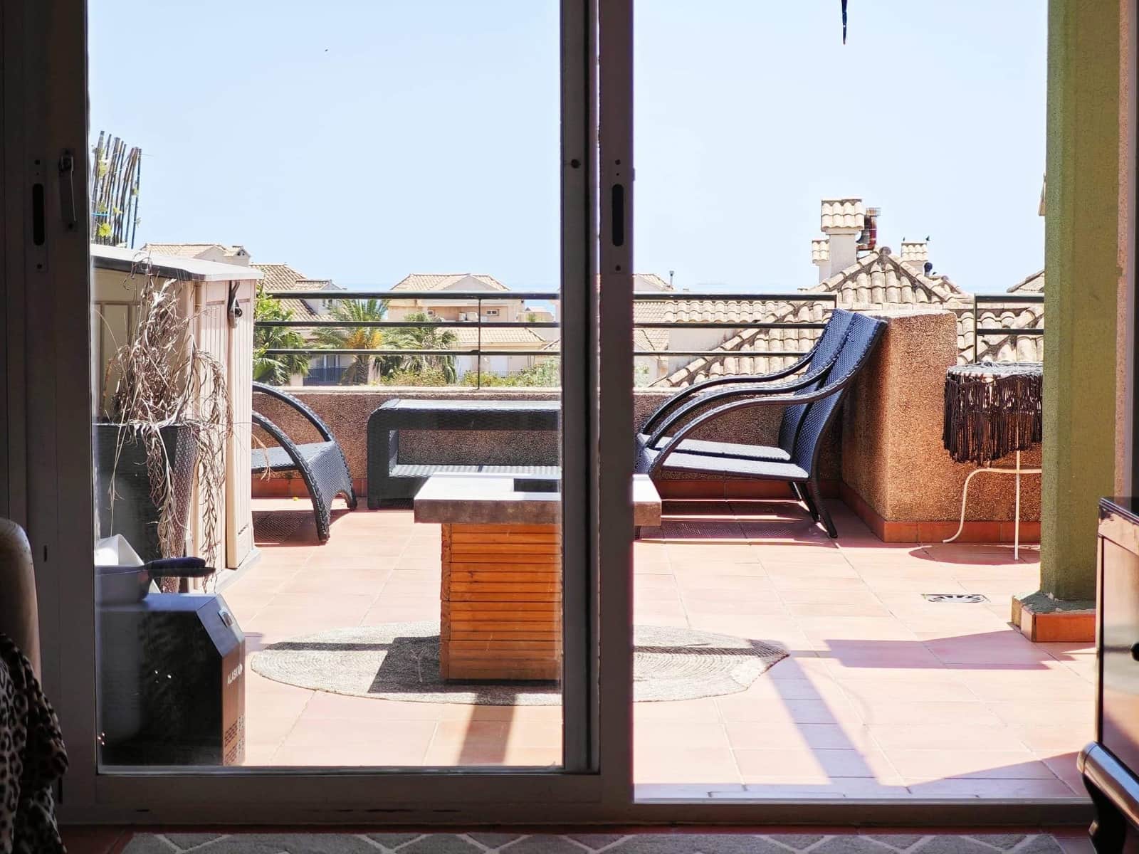 2 quarto Apartamento para venda em La Linea de la Concepcion com piscina - 196 000 € (Ref: 9896360)