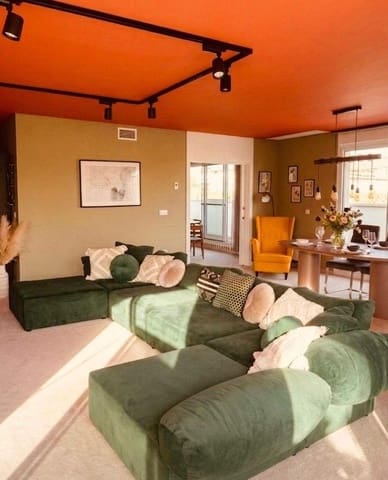 5 bedroom Apartment for sale in Sotogrande, San Roque with pool - € 985,000 (Ref: 9900375)