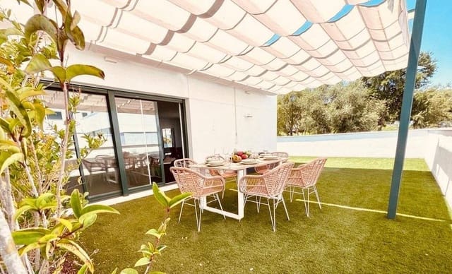 5 bedroom Apartment for sale in Sotogrande, San Roque with pool - € 985,000 (Ref: 9900375)