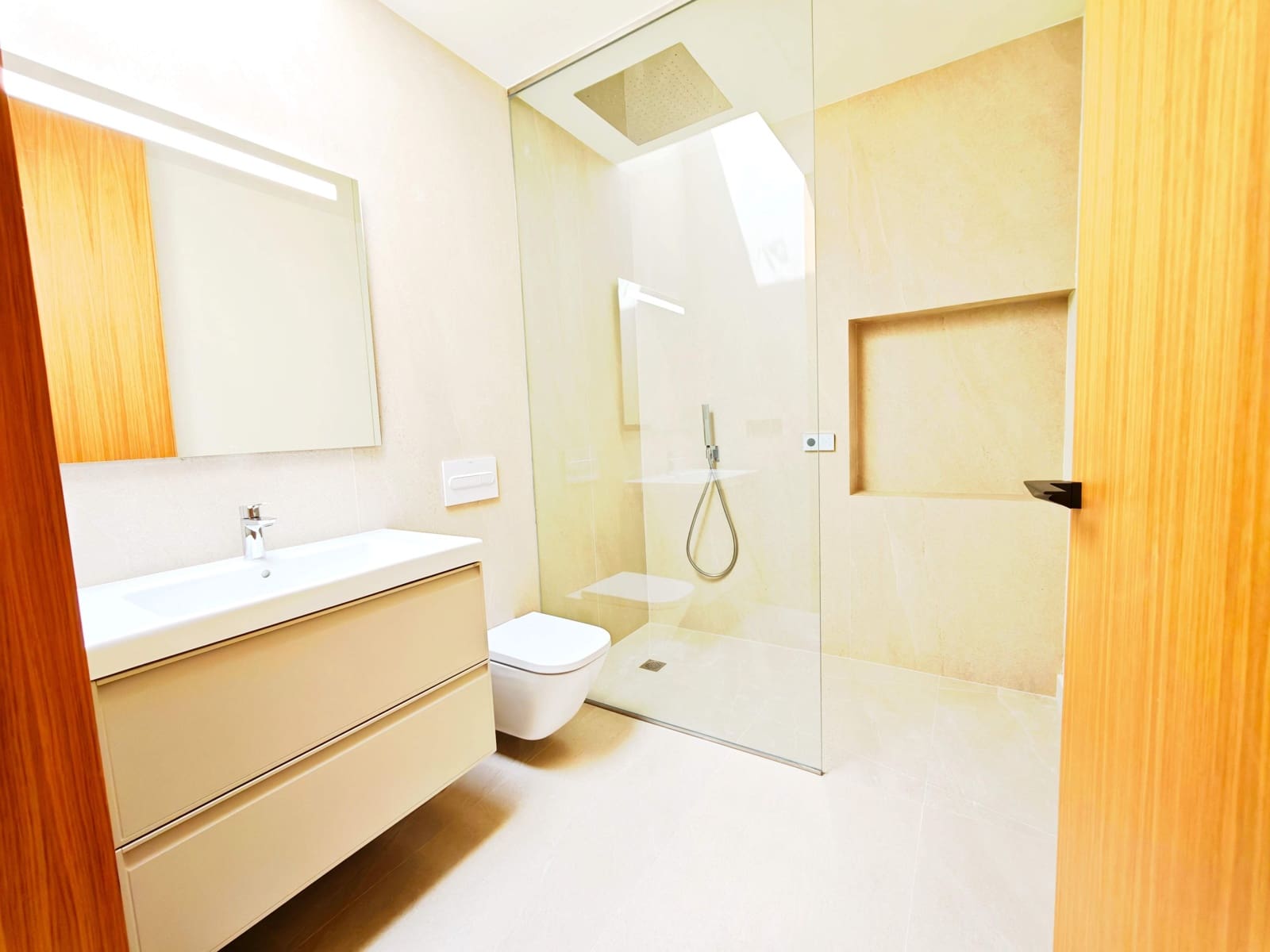 4 quarto Moradia para venda em Sotogrande com piscina garagem - 2 340 000 € (Ref: 9915862)