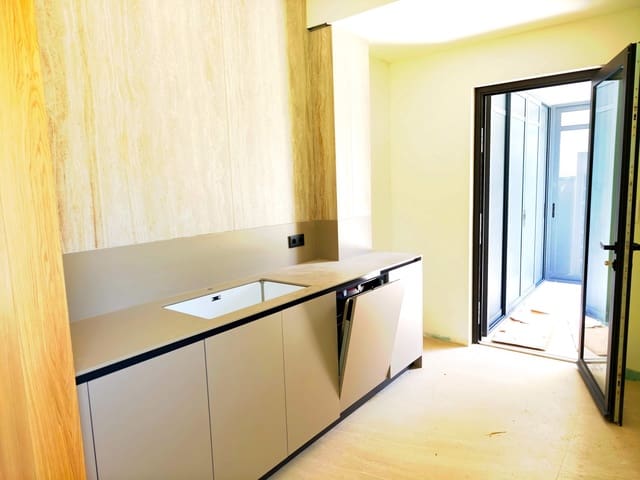 4 soveværelse Villa til salg i Sotogrande Alto, San Roque med swimmingpool garage - € 2.340.000 (Ref: 9915862)