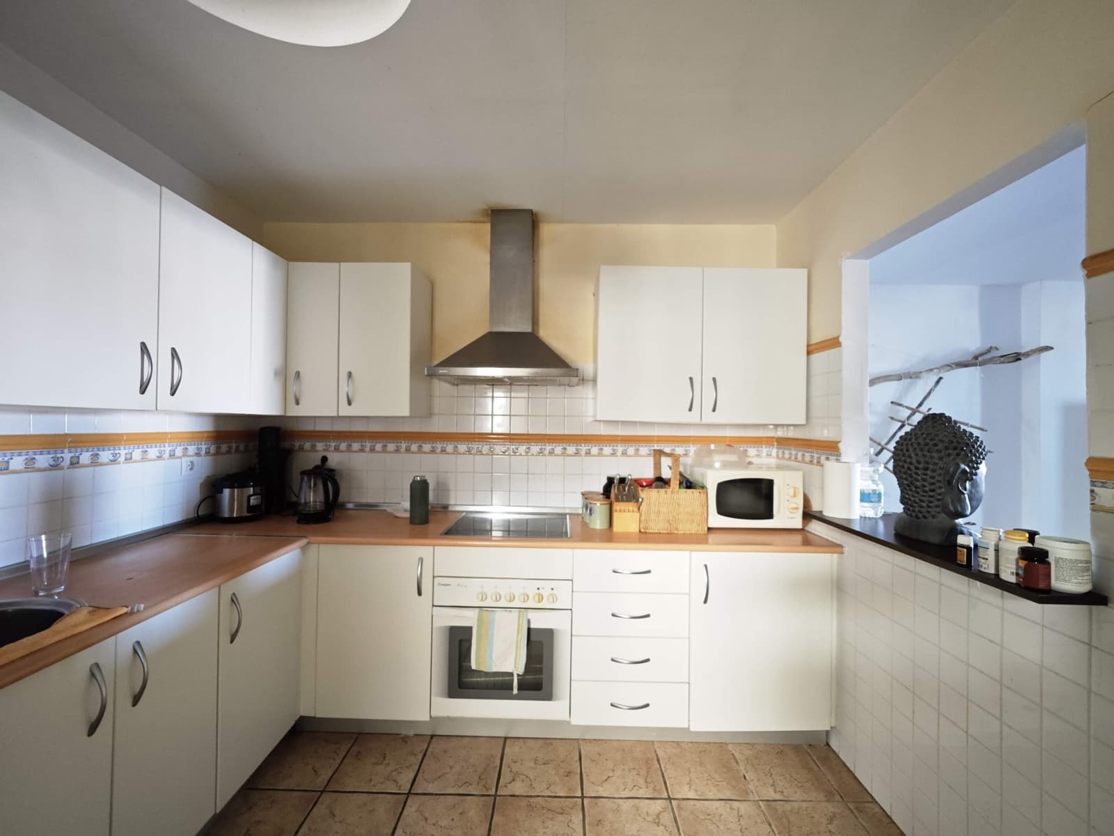 3 quarto Apartamento para venda em La Linea de la Concepcion com piscina - 299 000 € (Ref: 9915863)