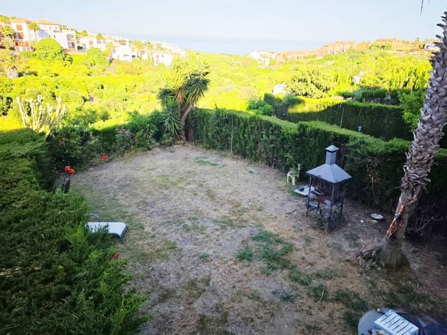 3 quarto Apartamento para venda em La Línea de la Concepción com piscina - 299 000 € (Ref: 9915863)