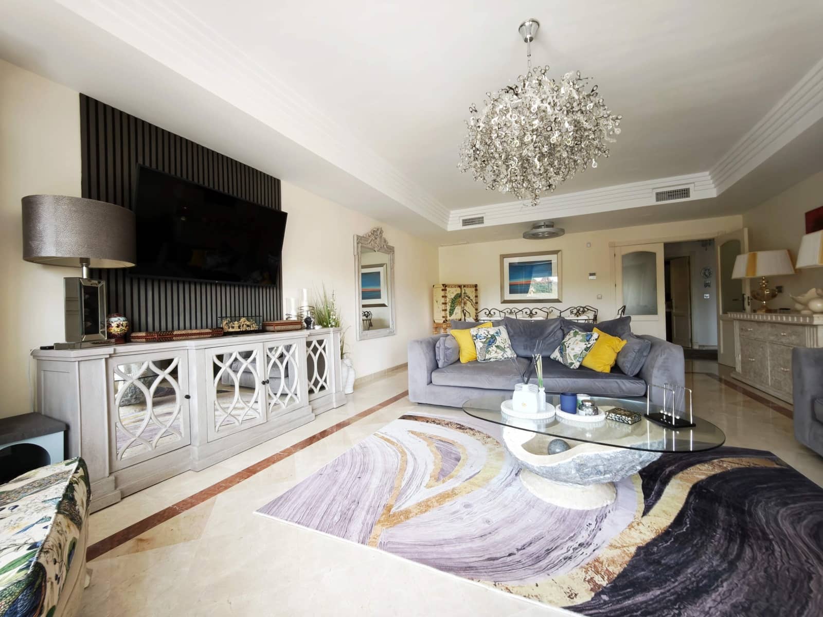 3 Zimmer Apartment zu verkaufen in San Roque mit Pool Garage - 425.000 € (Ref: 9927443)