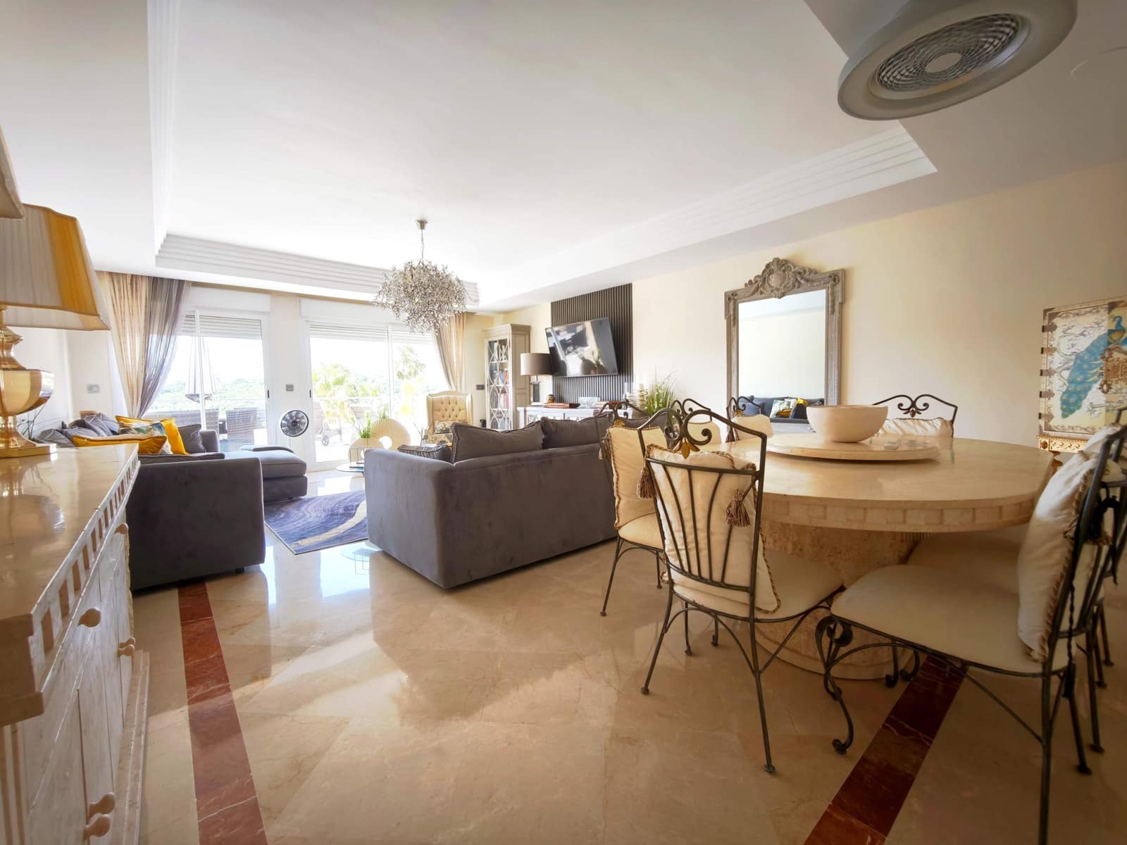 3 Zimmer Apartment zu verkaufen in San Roque mit Pool Garage - 425.000 € (Ref: 9927443)