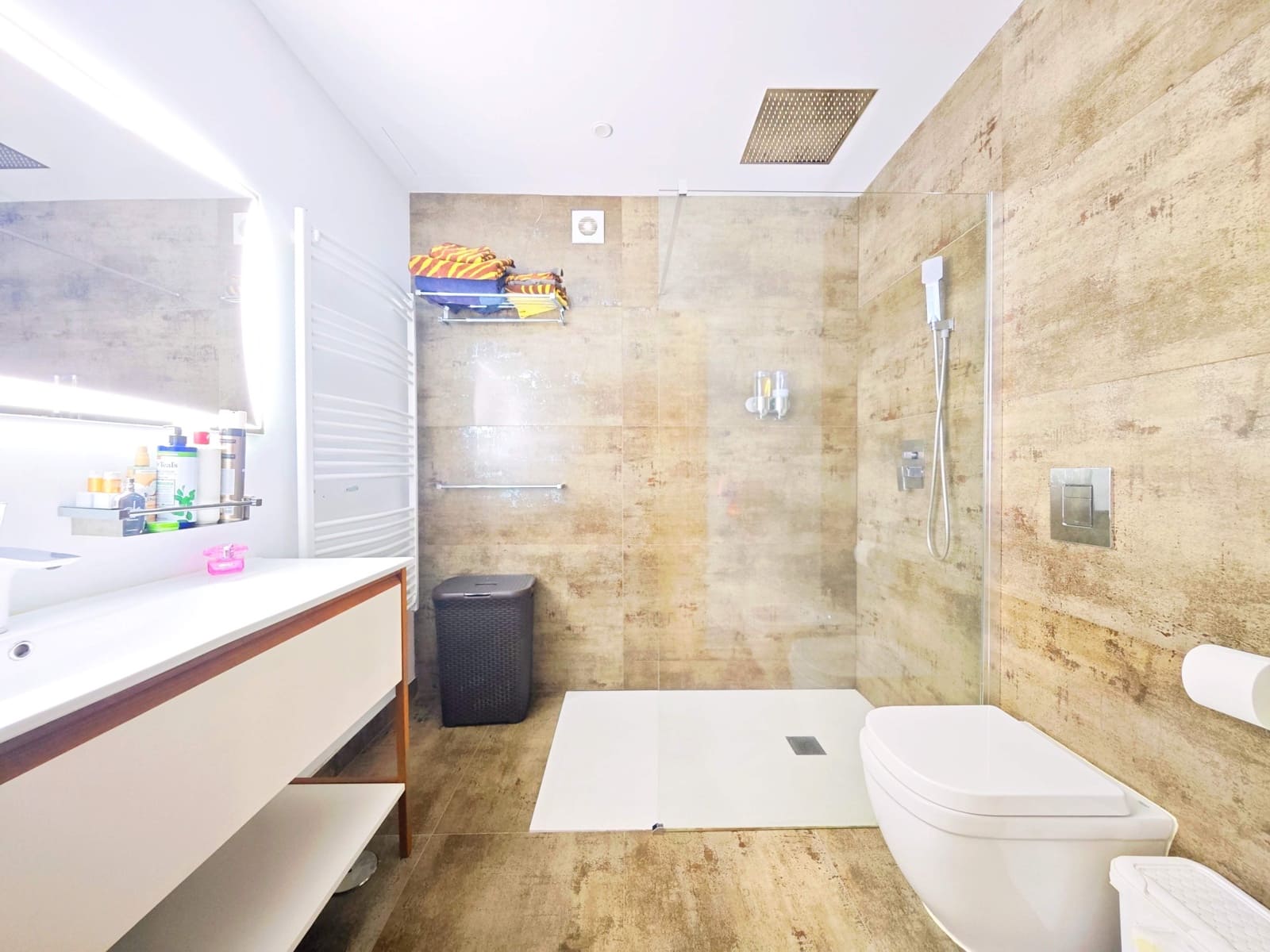 5 Zimmer Villa zu verkaufen in Buenas Noches mit Pool Garage - 1.200.000 € (Ref: 9929437)