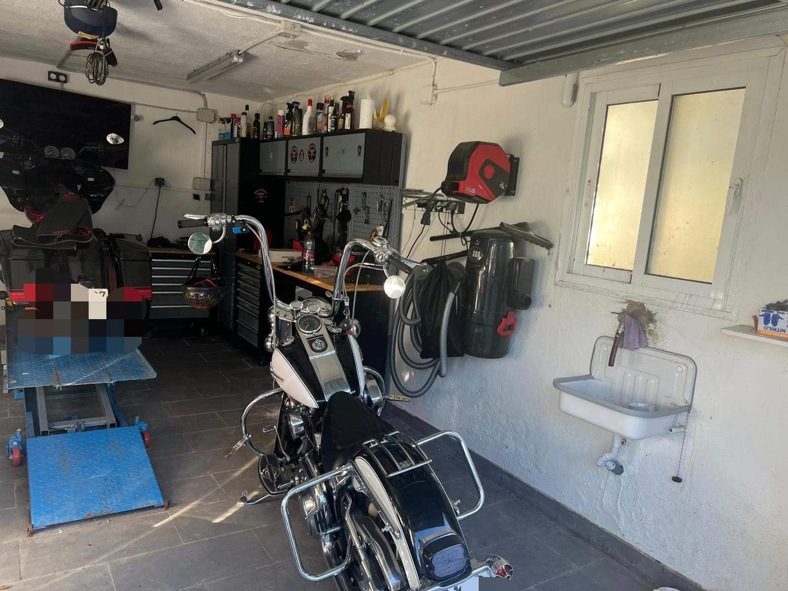 5 Zimmer Villa zu verkaufen in Buenas Noches mit Pool Garage - 1.200.000 € (Ref: 9929437)