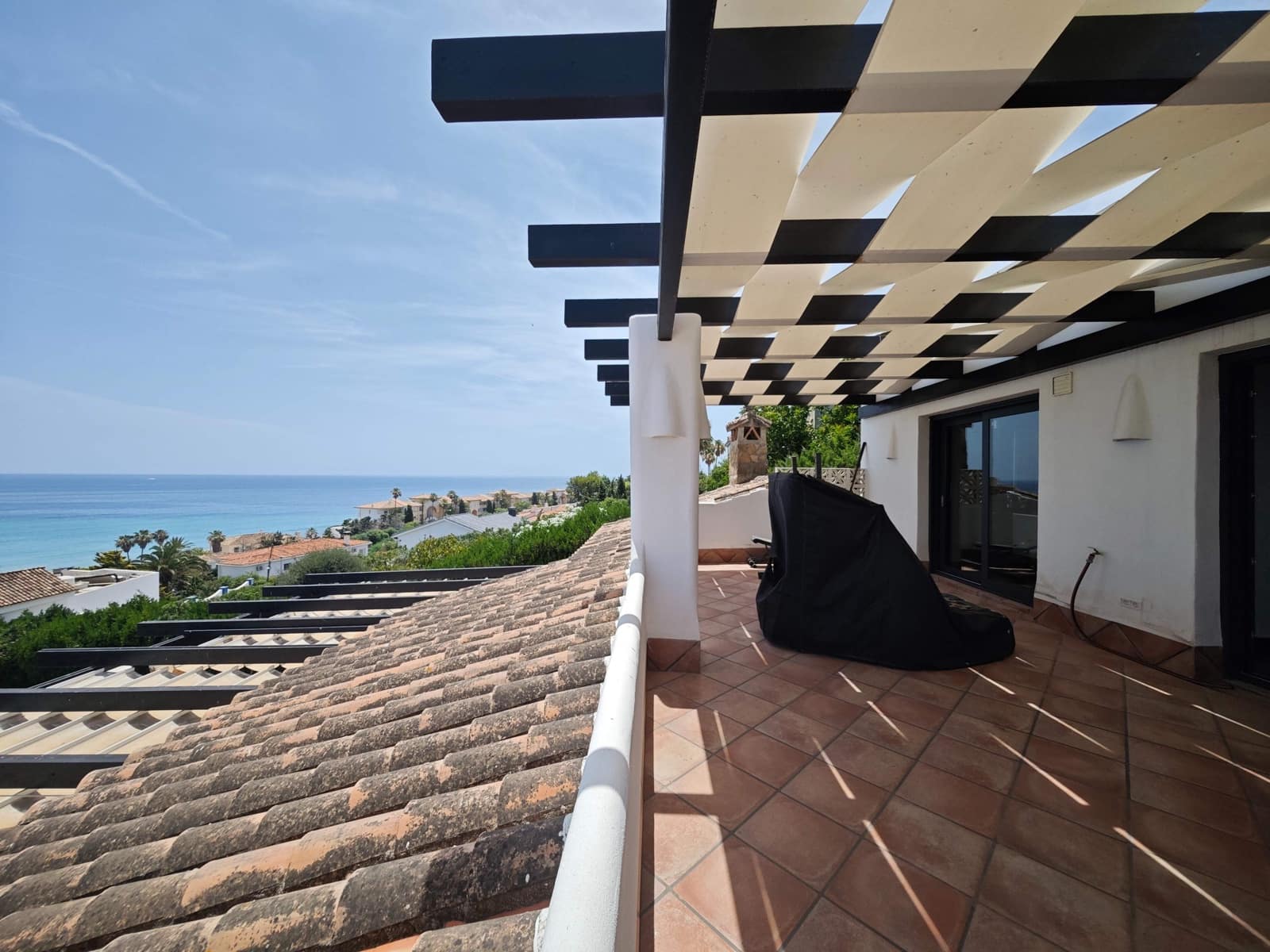 5 Zimmer Villa zu verkaufen in Buenas Noches mit Pool Garage - 1.200.000 € (Ref: 9929437)