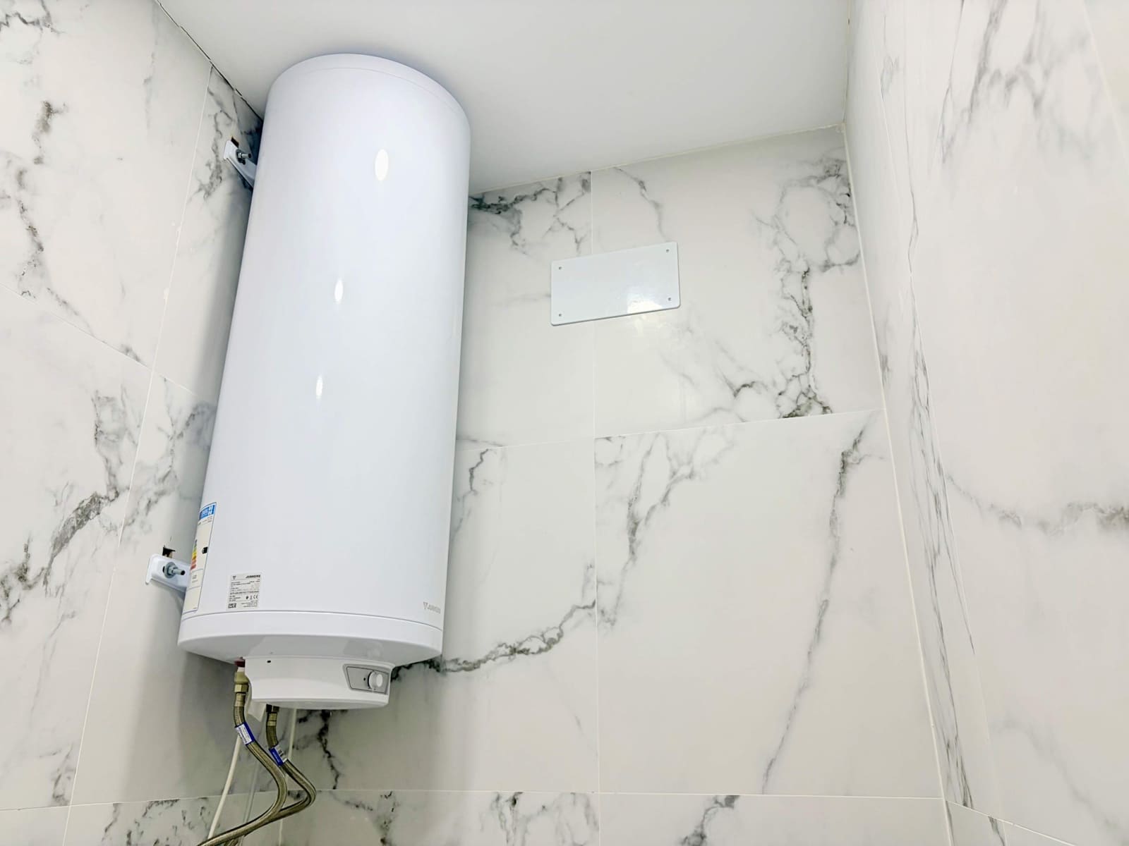 3 sypialnia Willa na sprzedaż w La Linea de la Concepcion z garażem - 700 000 € (Ref: 9938239)