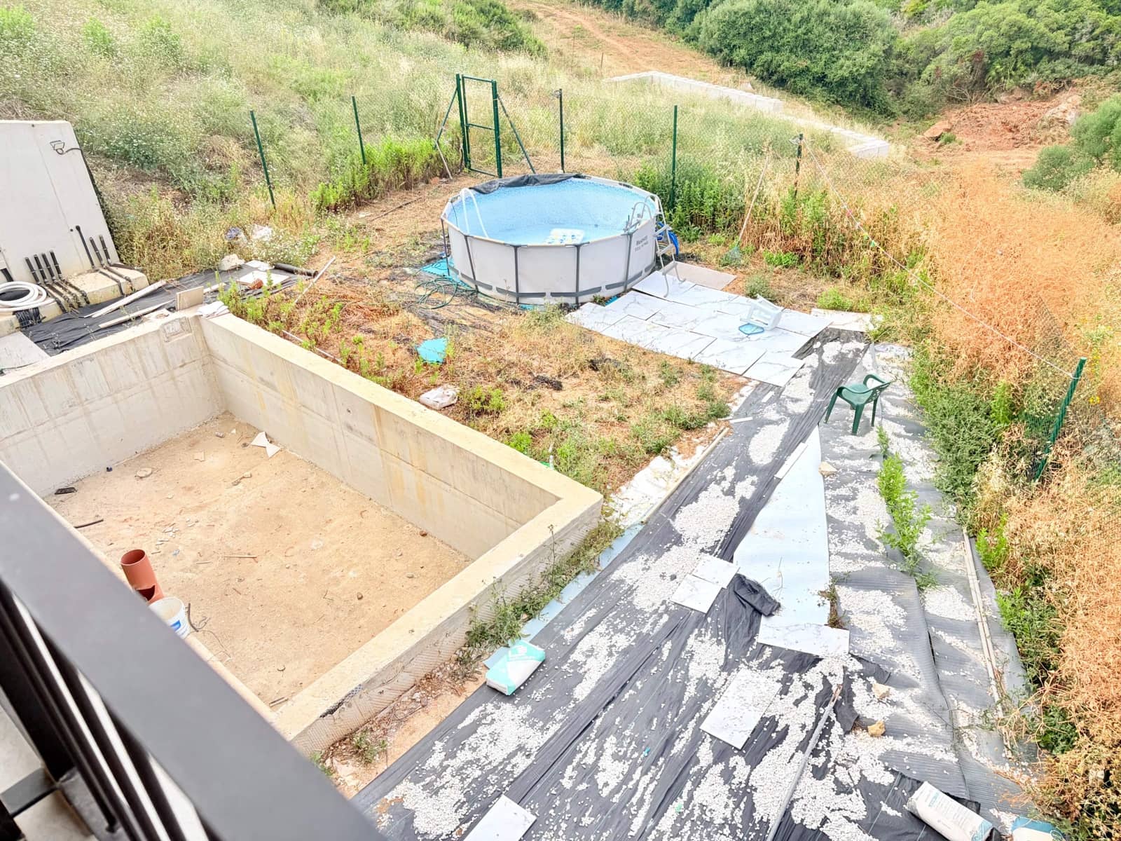 3 sypialnia Willa na sprzedaż w La Linea de la Concepcion z garażem - 700 000 € (Ref: 9938239)