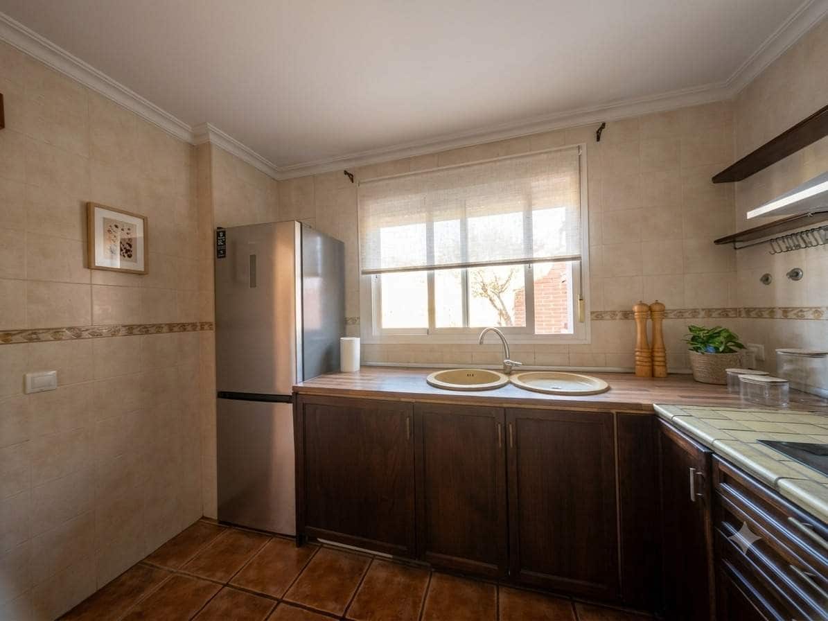 3 camera da letto Villetta a Schiera in vendita in La Linea de la Concepcion con garage - 295.000 € (Rif: 9938240)