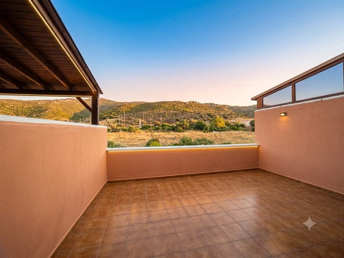 3 camera da letto Villetta a Schiera in vendita in La Linea de la Concepcion con garage - 295.000 € (Rif: 9938240)
