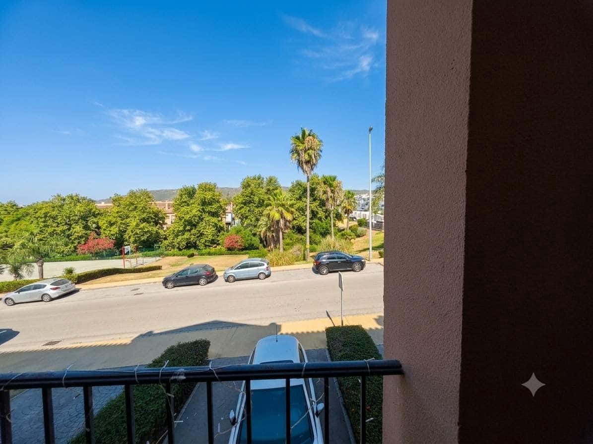 3 Zimmer Reihenhaus zu verkaufen in La Linea de la Concepcion mit Pool Garage - 330.000 € (Ref: 9940008)