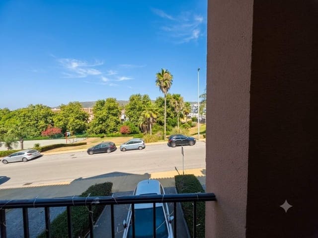 3 Zimmer Reihenhaus zu verkaufen in La Línea de la Concepción mit Pool Garage - 330.000 € (Ref: 9940008)