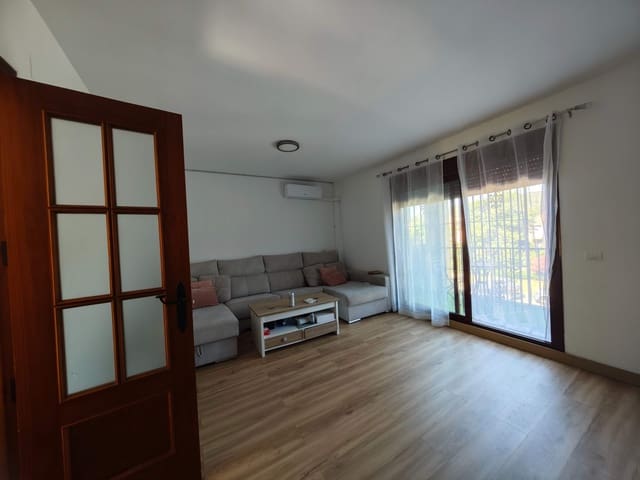 3 Zimmer Reihenhaus zu verkaufen in La Línea de la Concepción mit Pool Garage - 330.000 € (Ref: 9940008)