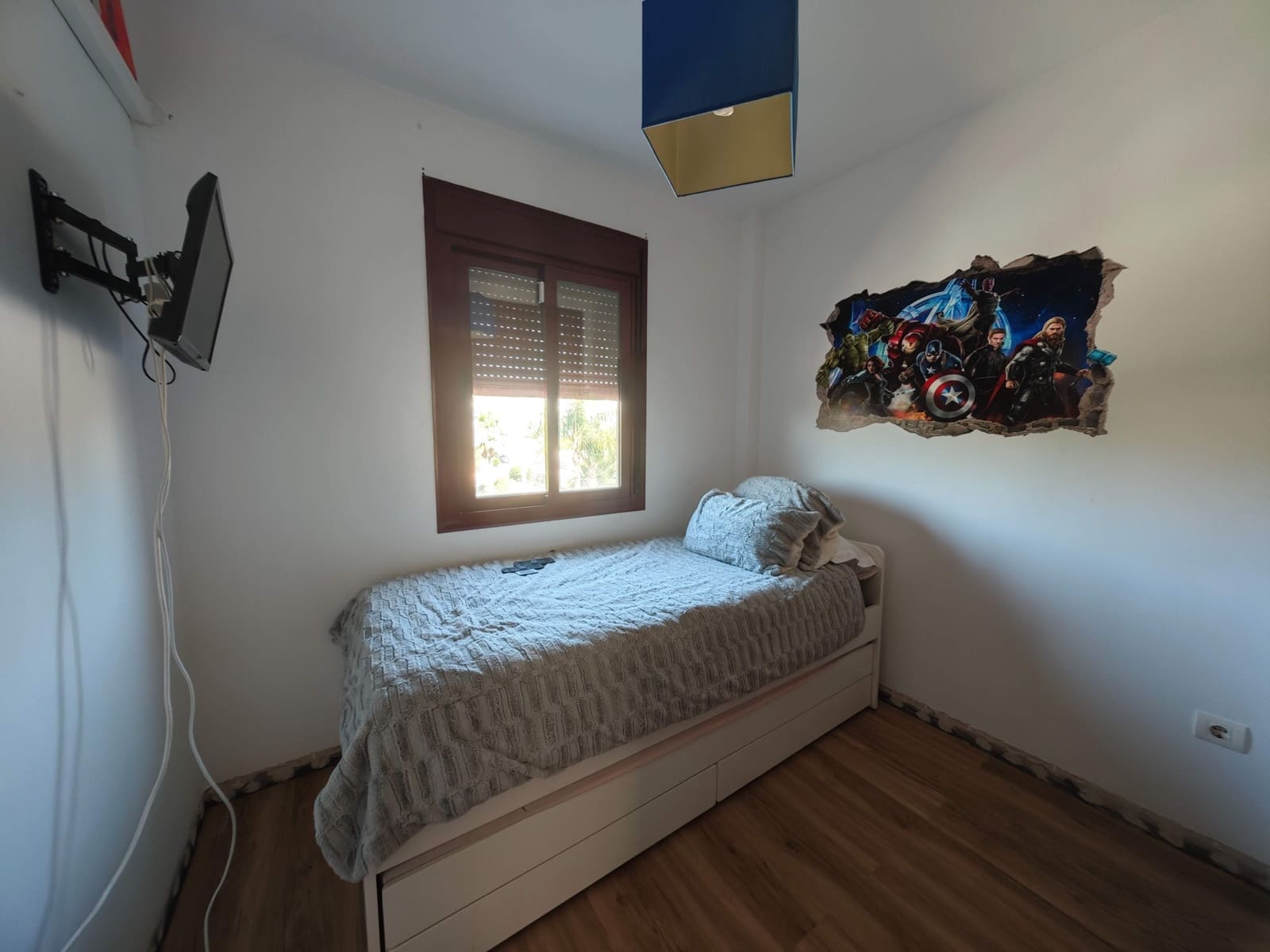 3 Zimmer Reihenhaus zu verkaufen in La Linea de la Concepcion mit Pool Garage - 330.000 € (Ref: 9940008)