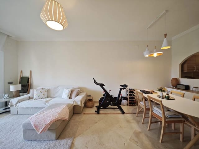 2 soveværelse Lejlighed til salg i La Alcaidesa med swimmingpool garage - € 280.000 (Ref: 9940009)