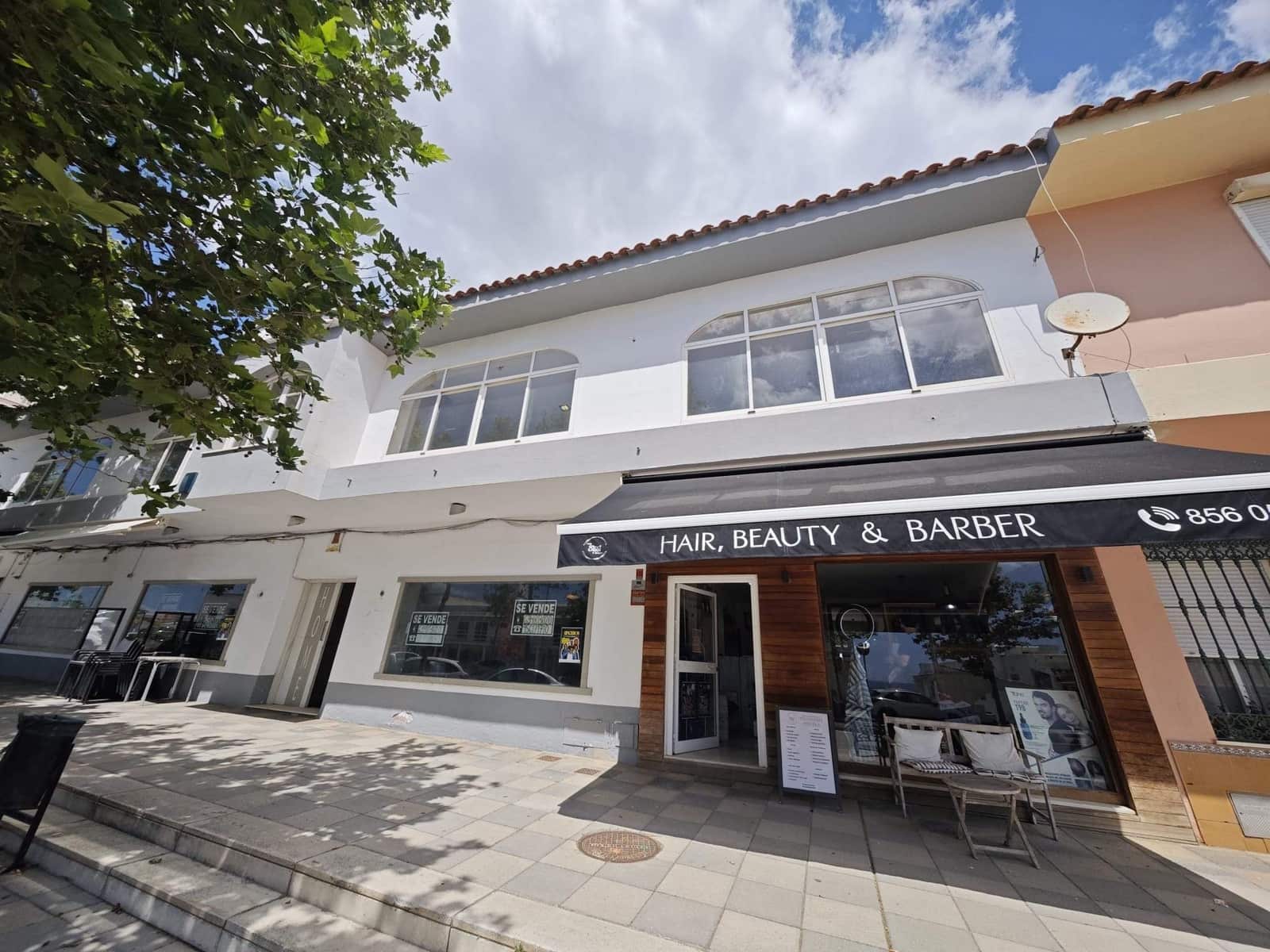 Erhverv til salg i Torreguadiaro - € 1.200.000 (Ref: 9942553)