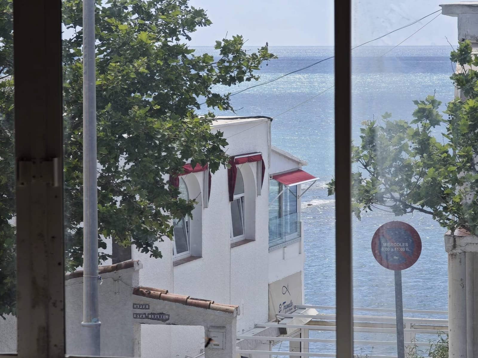 Erhverv til salg i Torreguadiaro - € 1.200.000 (Ref: 9942553)