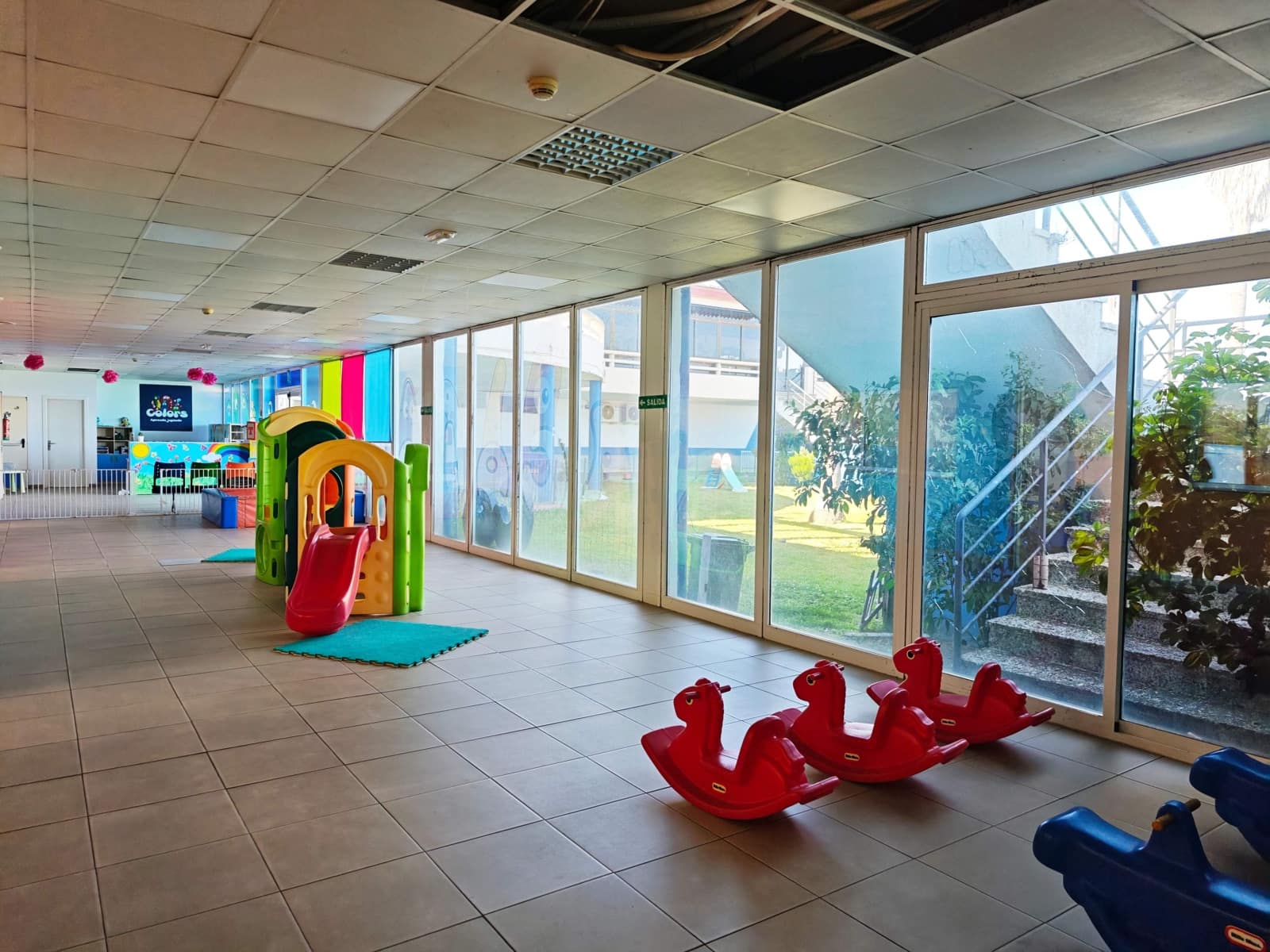 6 soveværelse Virksomhed til salg i Algeciras - € 395.000 (Ref: 9942554)