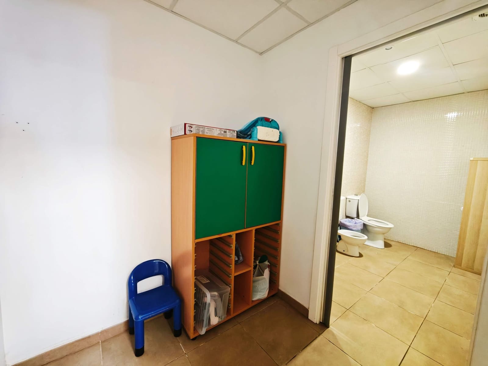 6 soveværelse Virksomhed til salg i Algeciras - € 395.000 (Ref: 9942554)