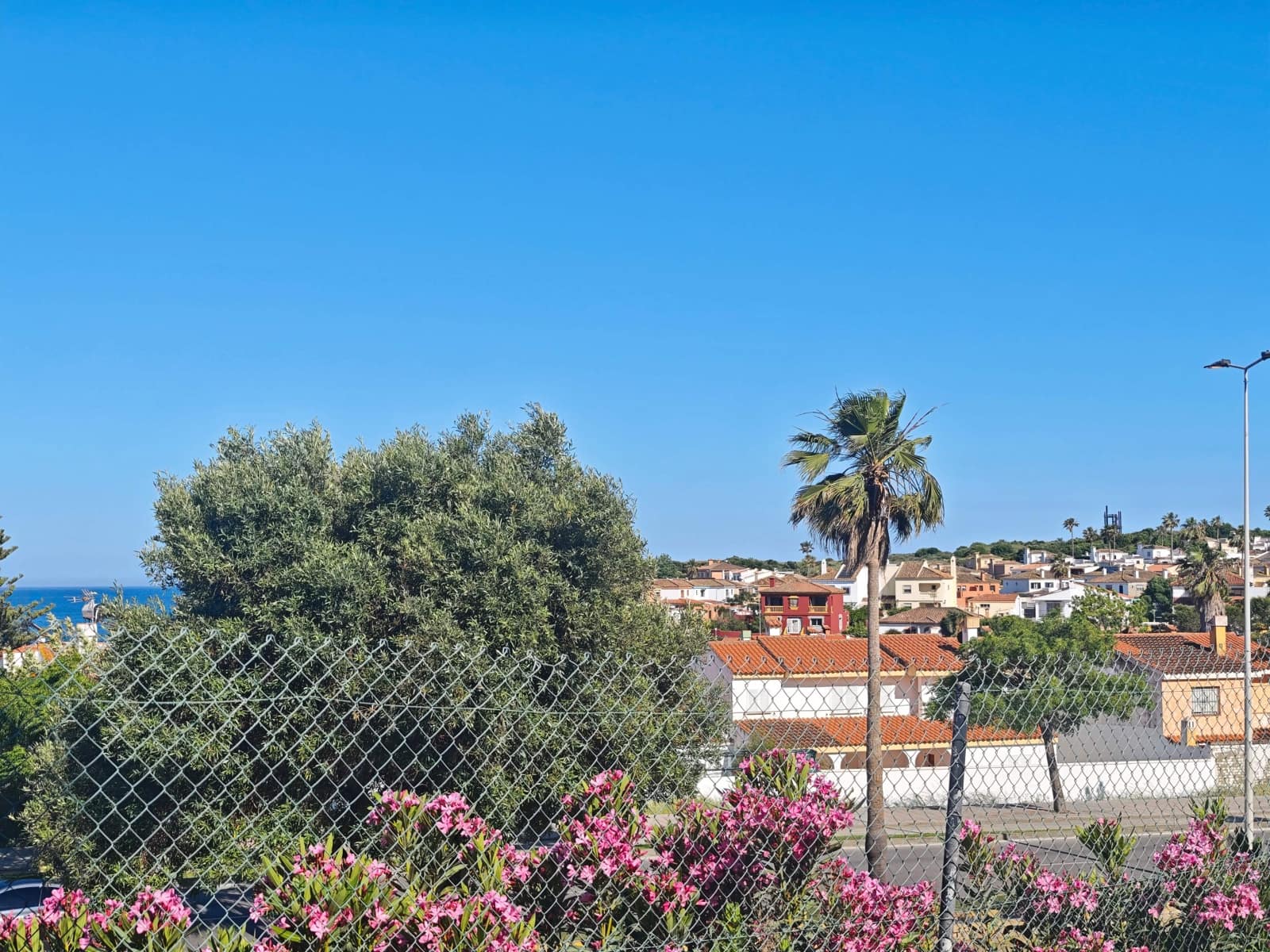 6 soveværelse Virksomhed til salg i Algeciras - € 395.000 (Ref: 9942554)